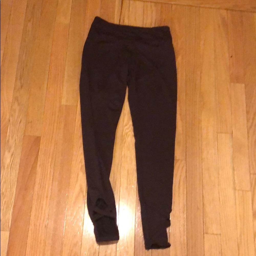 Maroon Crop Cutout Leggings Small